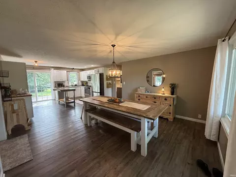 Dining - 1627 S Meridian Rd, Mitchell, IN 47446 photo 3 of 4