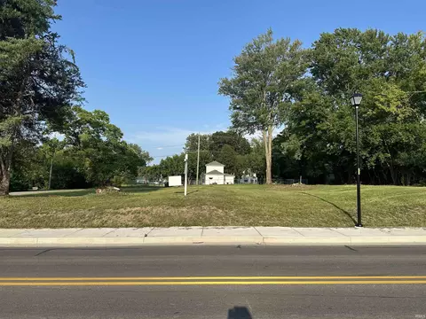 2403 S Anthony Blvd, Fort Wayne, IN 46803