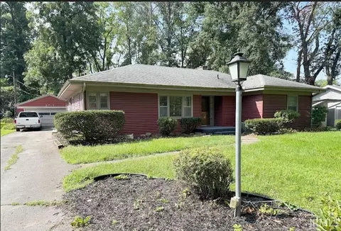 3717 Spruce Dr, Fort Wayne, IN 46809