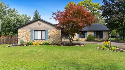 3906 Windswept Dr, Fort Wayne, IN 46815