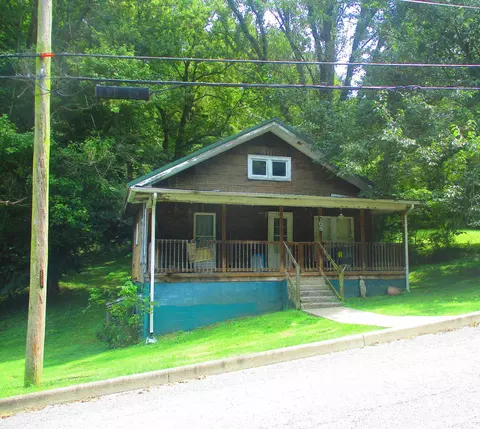 768 S Indiana Ave, French Lick, IN 47432