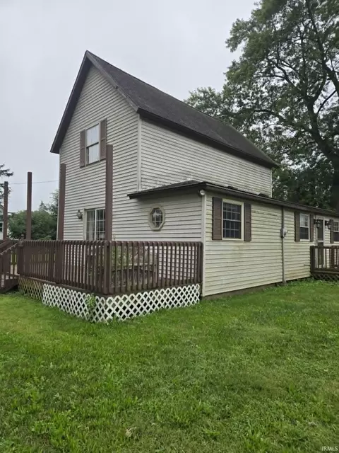 2907 N Schlabach St, Kimmell, IN 46760