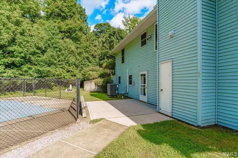 Exterior - 1751 Spice Valley Rd, Mitchell, IN 47446 photo 5 of 8