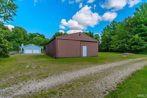 Exterior - 1751 Spice Valley Rd, Mitchell, IN 47446 photo 8 of 8