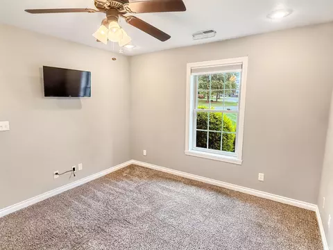 Bedroom - 1453 Summit St, Jasper, IN 47546 photo 7 of 7