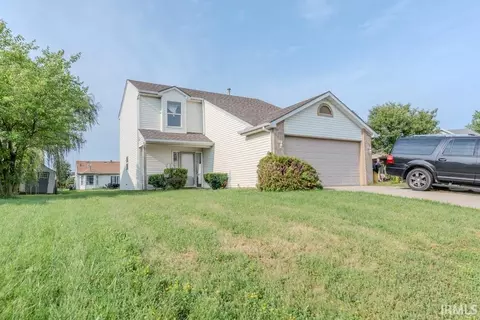 516 Brairfield Dr, Fort Wayne, IN 46825