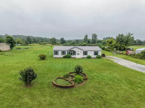 8413 W 500 S, Hudson, IN 46747
