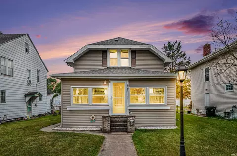 821 S 33rd St, South Bend, IN 46615