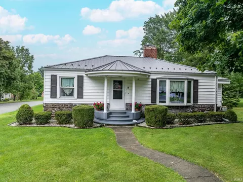 Exterior - 20 Parkway Dr, Wabash, IN 46992 photo 3 of 11