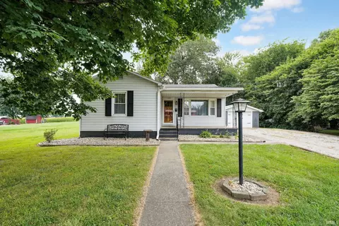 1323 S Darwin Ave, Princeton, IN 47670