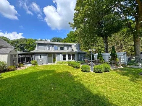 1007 E Ohio St, Monticello, IN 47960