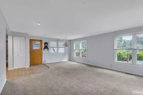 Living - 3522 E Grandview Dr, Bloomington, IN 47408 photo 3 of 6