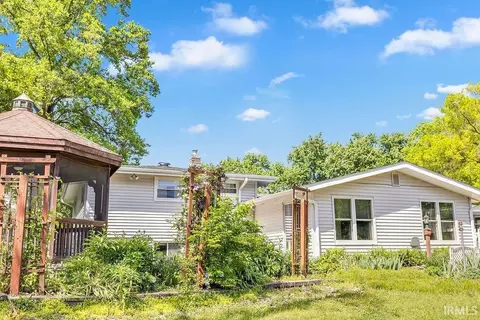 Exterior - 3522 E Grandview Dr, Bloomington, IN 47408 photo 2 of 4