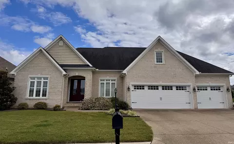 8655 Crenshaw Dr, Newburgh, IN 47630
