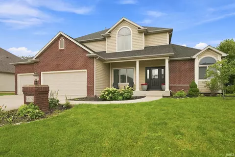 8609 Greyhawk Dr, Fort Wayne, IN 46835