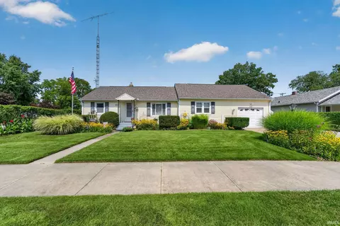 234 W La Salle Ave, Mishawaka, IN 46545