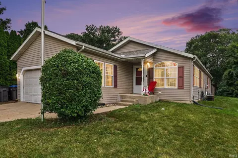3608 Naples Ct, Elkhart, IN 46514