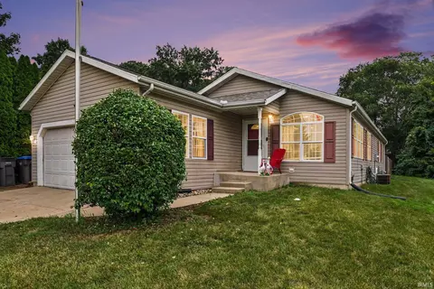 3608 Naples Ct, Elkhart, IN 46514