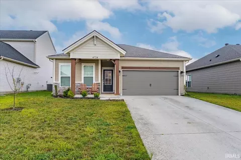 4724 Alaina Dr, Newburgh, IN 47630