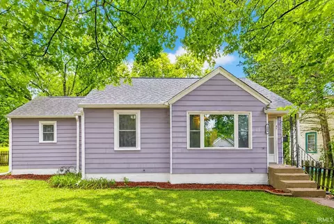 1009 N Woodburn Ave, Bloomington, IN 47404