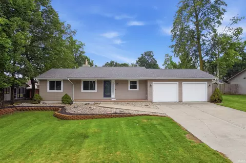 401 Greenwood Trl, Ossian, IN 46777