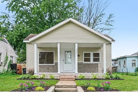 1221 S 32 St, South Bend, IN 46615