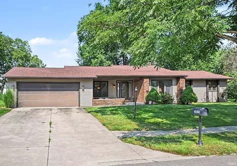 3815 Bent Oak Trl, Elkhart, IN 46517