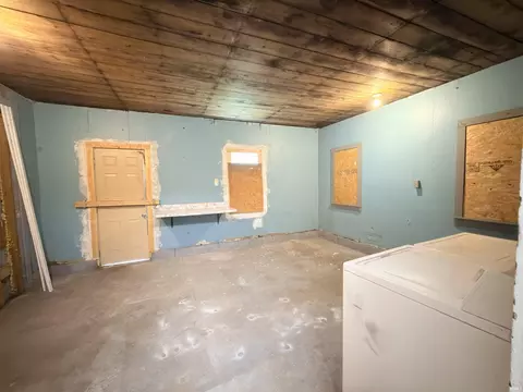 Other - 134 E Calvert St, South Bend, IN 46613 photo 3 of 6