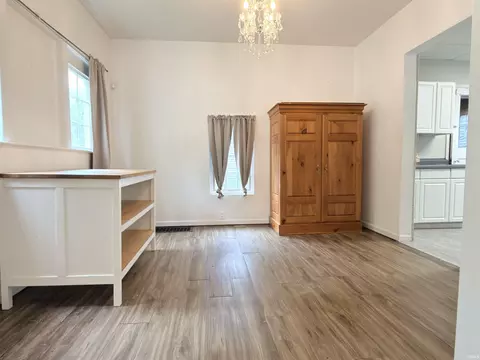 Living - 134 E Calvert St, South Bend, IN 46613 photo 2 of 2