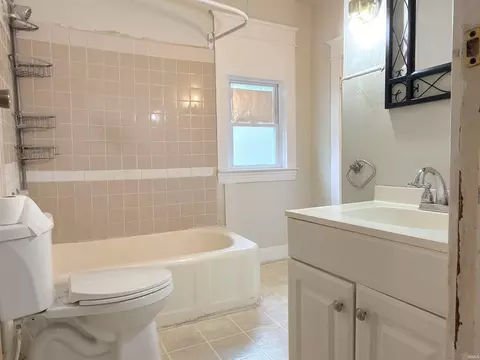 Bath - 134 E Calvert St, South Bend, IN 46613 photo 1 of 1