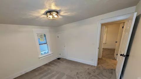 Bedroom - 827 Ewing Ave, South Bend, IN 46613 photo 4 of 6