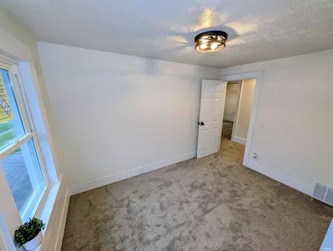 Bedroom - 827 Ewing Ave, South Bend, IN 46613 photo 2 of 6