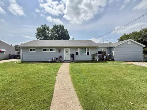 724 Sheffield Dr, Evansville, IN 47710