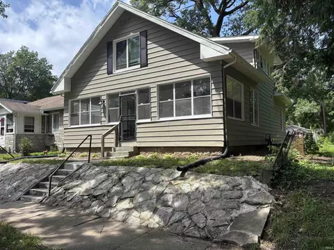 1321 N Brookfield St, South Bend, IN 46628