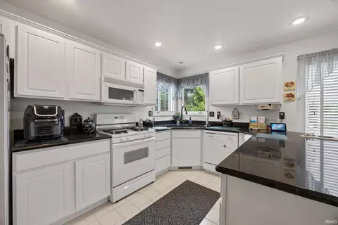 Kitchen - 2903 E Daniel St, Bloomington, IN 47401 photo 1 of 5