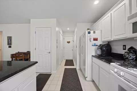 Entry Way - 2903 E Daniel St, Bloomington, IN 47401 photo 2 of 4