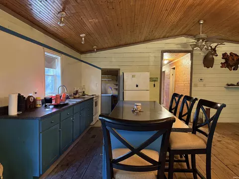 Kitchen - 1175 Us Hwy 50 W, Mitchell, IN 47446 photo 2 of 2