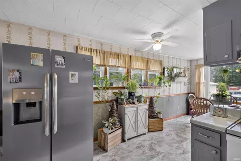 Kitchen - 1556 Rabbitsville Rd, Mitchell, IN 47446 photo 3 of 3