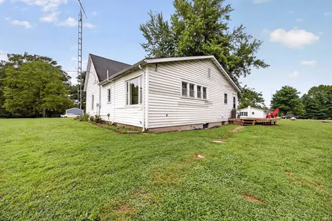 Exterior - 1556 Rabbitsville Rd, Mitchell, IN 47446 photo 8 of 12