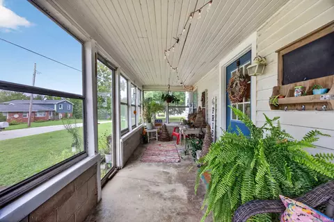 Exterior - 1556 Rabbitsville Rd, Mitchell, IN 47446 photo 3 of 12