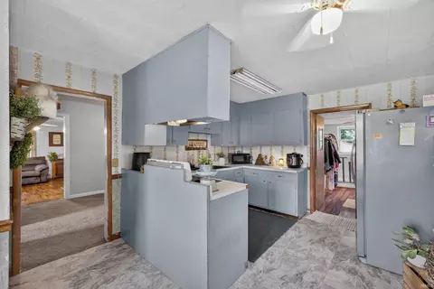 Kitchen - 1556 Rabbitsville Rd, Mitchell, IN 47446 photo 1 of 3