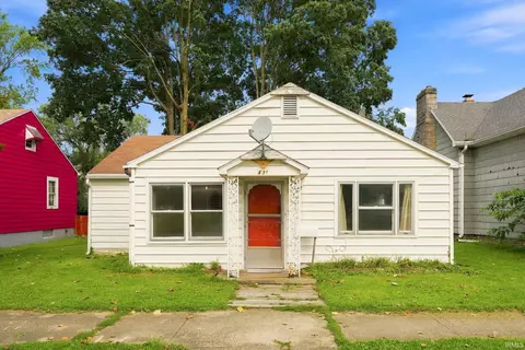431 Day St, Logansport, IN 46947