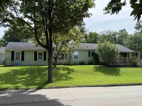 2702 Leroy Ave, Fort Wayne, IN 46805