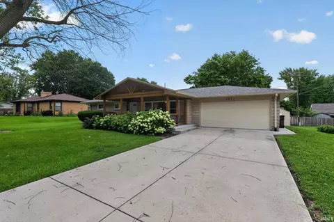 4221 Wanamaker Dr, Indianapolis, IN 46239