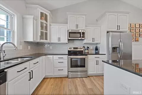 Kitchen - 4251 W Geranium Ln, Bloomington, IN 47404 photo 2 of 2