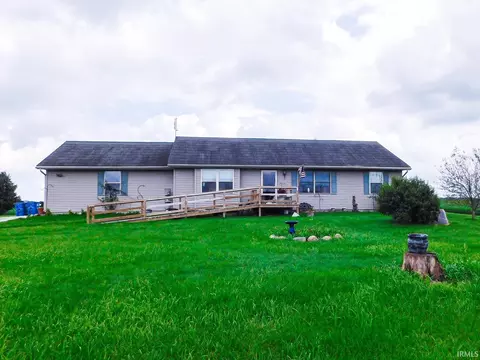4953 N 450 E, Craigville, IN 46731