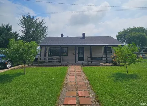 521 S Clem St, Winchester, IN 47394