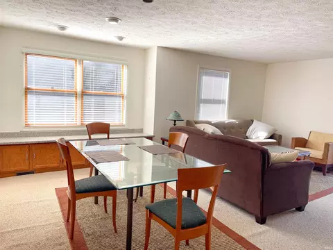 2346 E Winding Brook Cir, Bloomington, IN 47401 photo 11