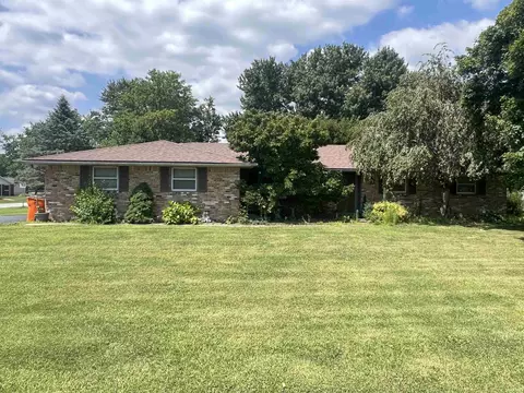 4804 Brookhaven Dr, Kokomo, IN 46901