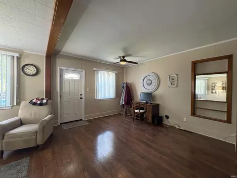 322 E Arnold St, Bluffton, IN 46714 photo 5